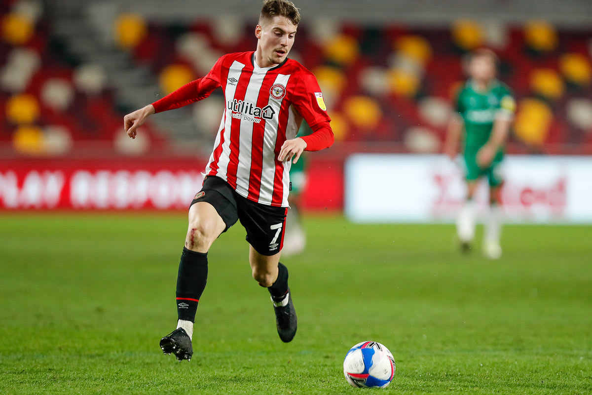 https://www.brentfordfc.com/siteassets/images/football/2020-21/first-team-games/20210224---sheff-weds/20210224-193527-47.jpg
