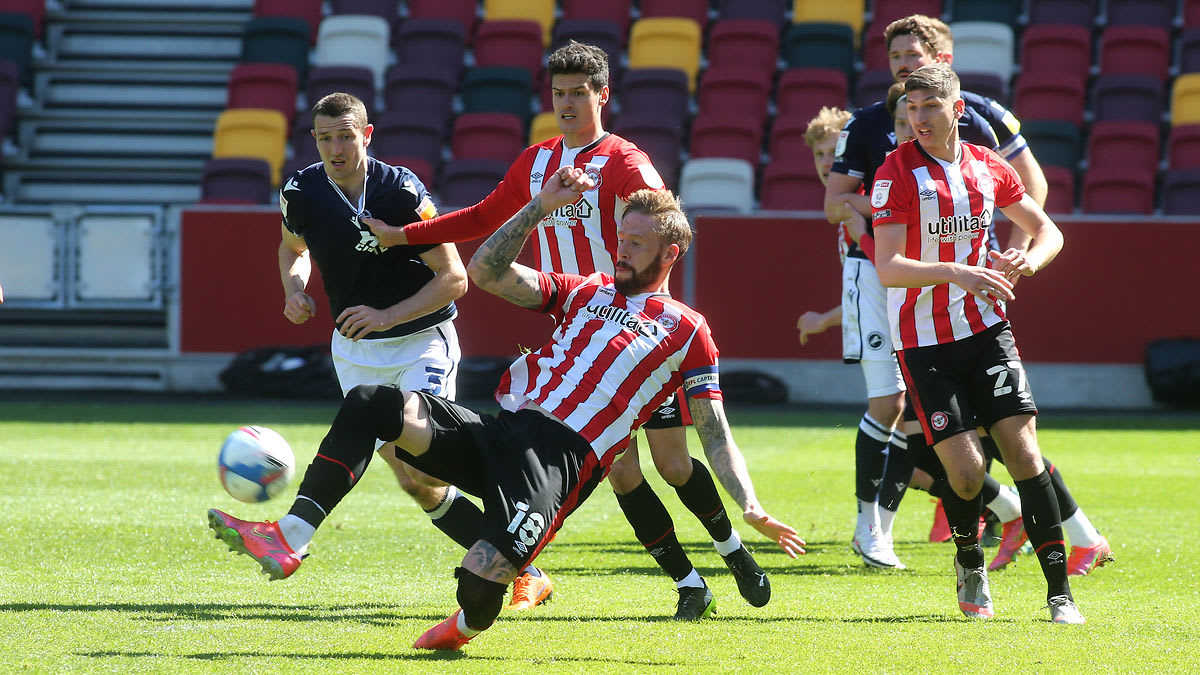 https://www.brentfordfc.com/siteassets/images/football/2020-21/first-team-games/20210417---millwall/20210417-125012-0100.jpg