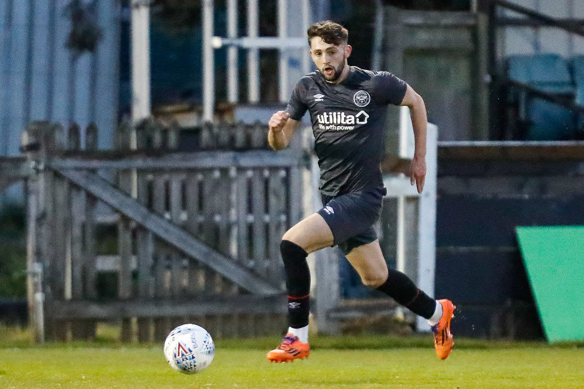 https://www.brentfordfc.com/siteassets/images/football/2020-21/b-team-games/20210428---chelmsford/20210428-201916-36-0100.jpg