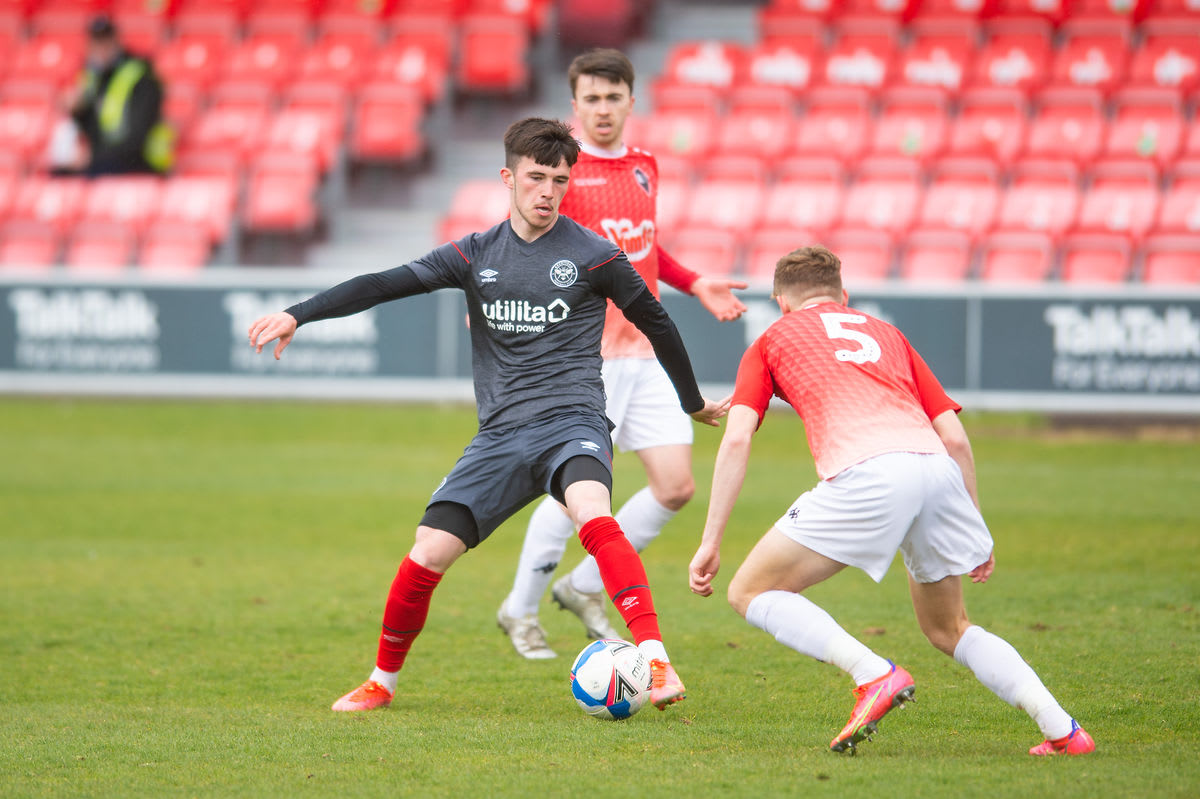 https://www.brentfordfc.com/siteassets/images/football/2020-21/b-team-games/20210504---salford/20210504-135643-05z.jpg
