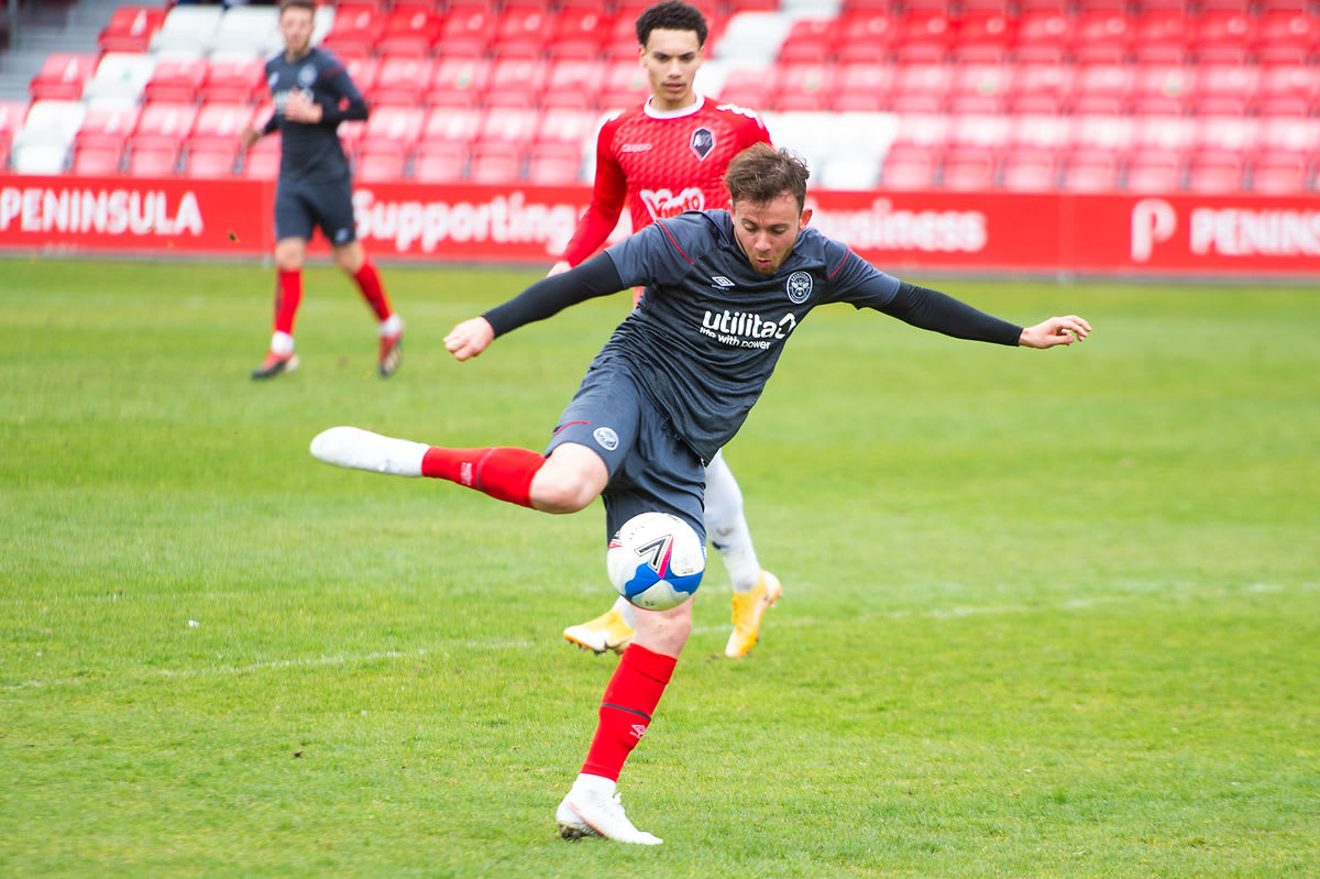 https://www.brentfordfc.com/siteassets/images/football/2020-21/b-team-games/20210504---salford/20210504-140741-50z.jpg