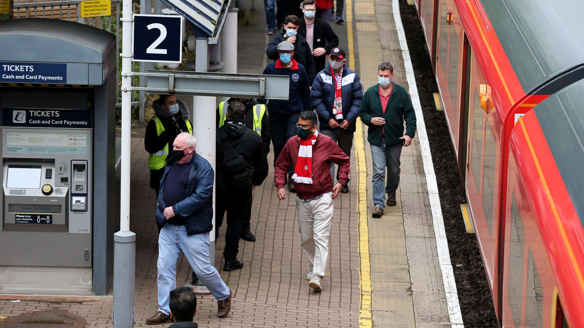 https://www.brentfordfc.com/siteassets/images/football/2020-21/non-match/20210522---bournemouth-pre-match/20210522-104916-0012.jpg