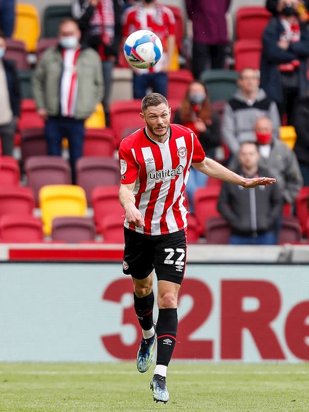 https://www.brentfordfc.com/siteassets/images/football/2020-21/first-team-games/20210522---bournemouth/20210522-125850-06-0100.jpg
