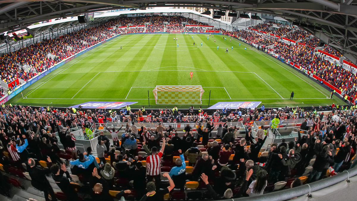 Co-Directors of Football on Beesotted podcast
