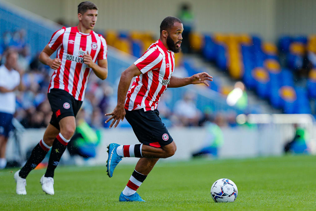 https://www.brentfordfc.com/siteassets/images/football/2021-22/collections/pre-season/20210717-151001-0023.jpg