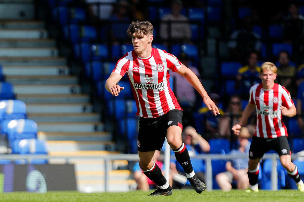 https://www.brentfordfc.com/siteassets/images/football/2021-22/collections/pre-season/20210717-163931-0070.jpg
