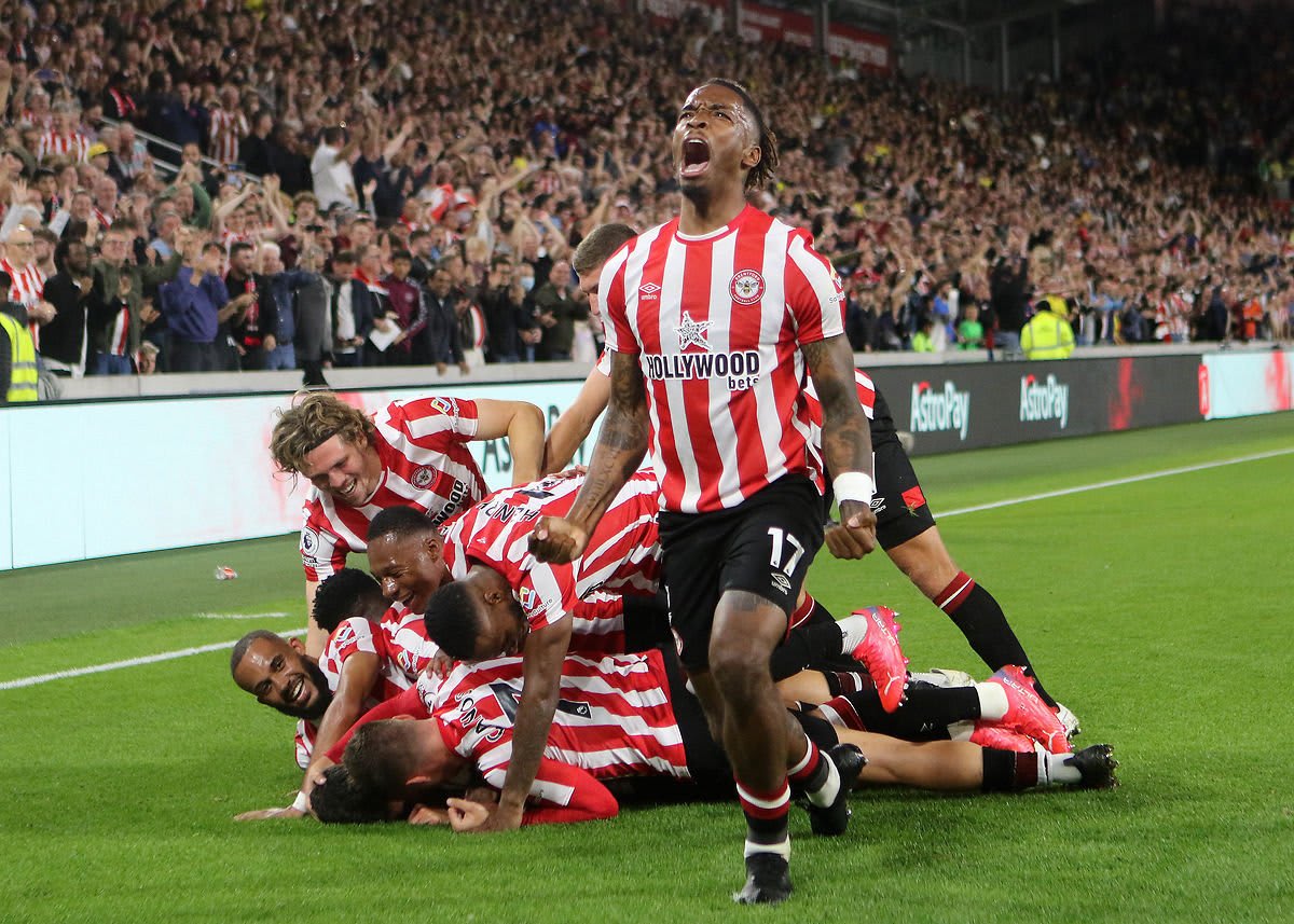 Ivan Toney misses out FIFA 22 Team of the Season