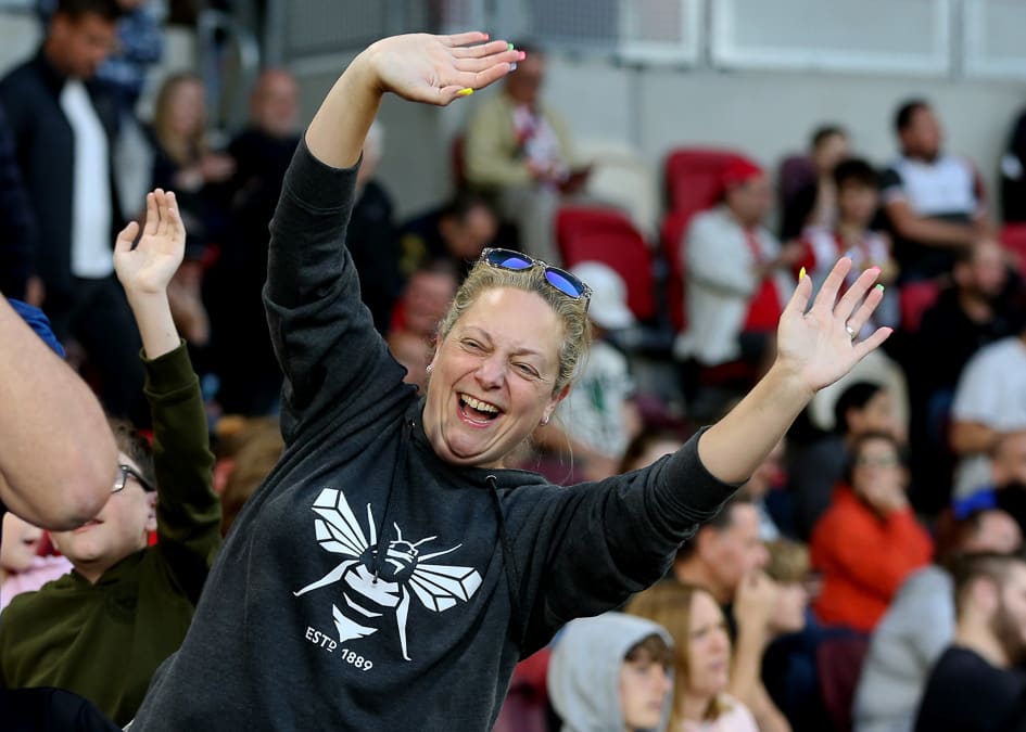https://www.brentfordfc.com/siteassets/images/football/2021-22/non-match/20210824---fgr-fans/20210824-193617-1050.jpg
