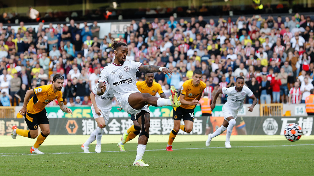 Wolverhampton Wanderers v Brentford Gallery