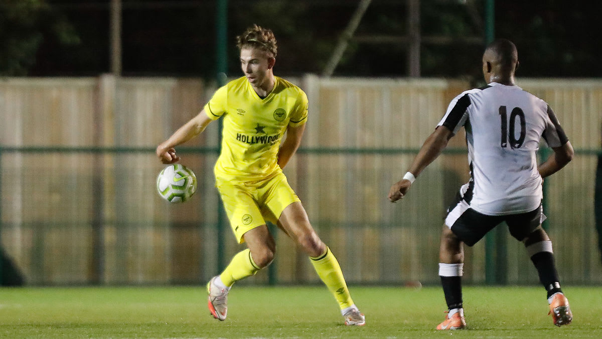 https://www.brentfordfc.com/siteassets/images/football/2021-22/b-team-games/20211018---fisher/20211019-201532-57-0100.jpg