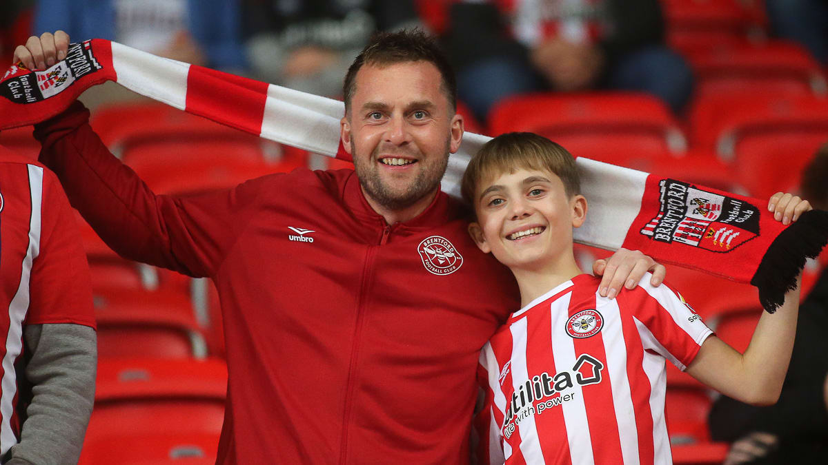https://www.brentfordfc.com/siteassets/images/football/2021-22/non-match/20211027---stoke-fans/20211027-190614-0031.jpg
