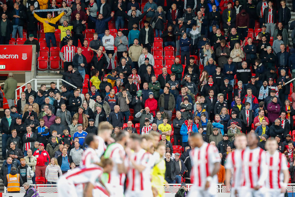 https://www.brentfordfc.com/siteassets/images/football/2021-22/non-match/20211027---stoke-fans/20211027-194403-0061.jpg