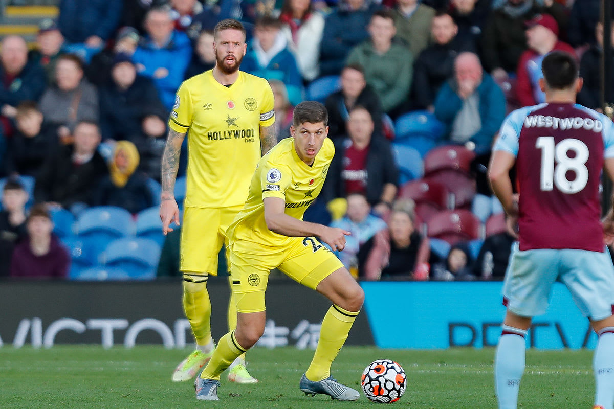 https://www.brentfordfc.com/siteassets/images/football/2021-22/first-team-games/20211030---burnley/20211030-163212-01-0100.jpg