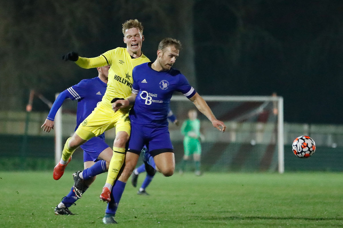 https://www.brentfordfc.com/siteassets/images/football/2021-22/b-team-games/20211123---broadfields/20211123-201248-86.jpg