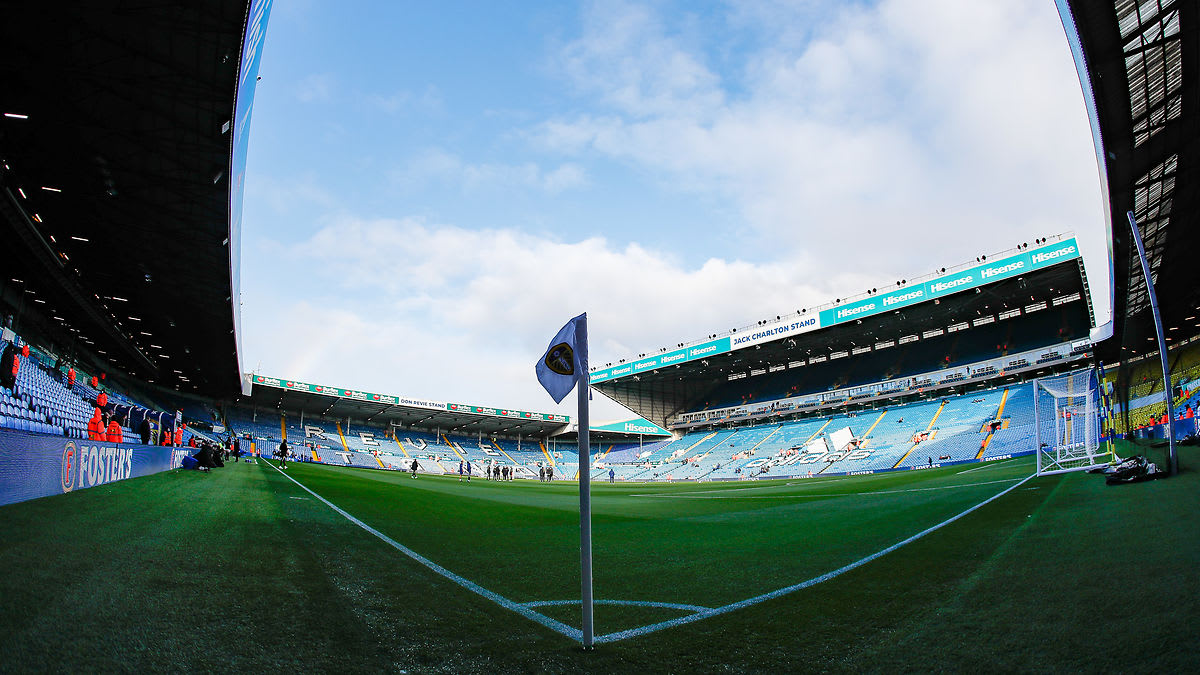 https://www.brentfordfc.com/siteassets/images/football/2021-22/first-team-games/20211205---leeds/20211205-123807-15.jpg