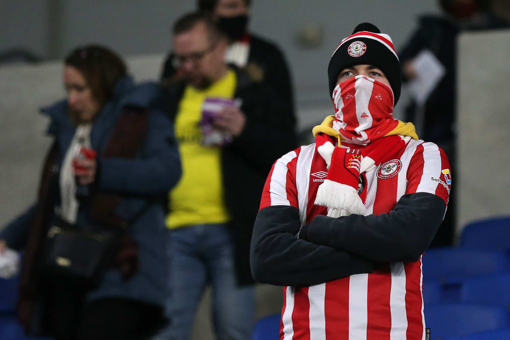 https://www.brentfordfc.com/siteassets/images/football/2021-22/non-match/20211226---brighton-fans/20211226-190324-0016.jpg