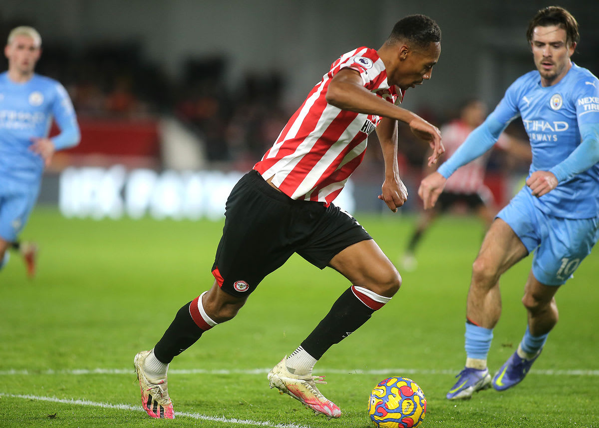 https://www.brentfordfc.com/siteassets/images/football/2021-22/first-team-games/20211229---man-city/20211229-214252z.jpg