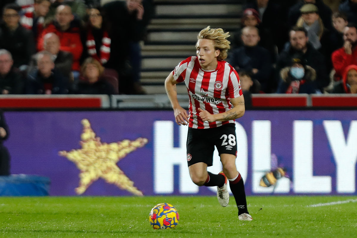 https://www.brentfordfc.com/siteassets/images/football/2021-22/first-team-games/20211229---man-city/20211229-215214-86.jpg