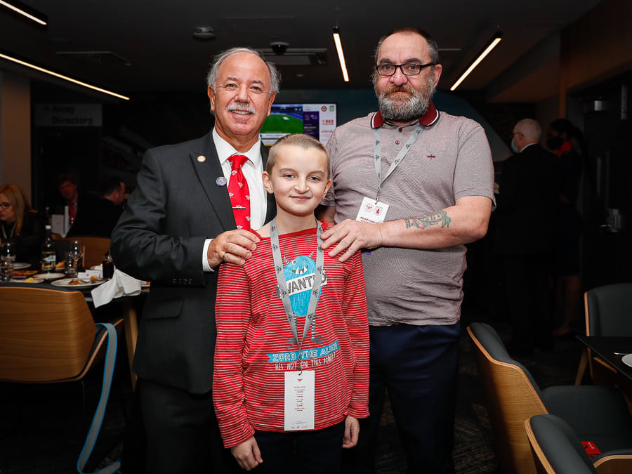https://www.brentfordfc.com/siteassets/images/football/2021-22/non-match/20220102---villa-fans/20220102-130211-1027.jpg