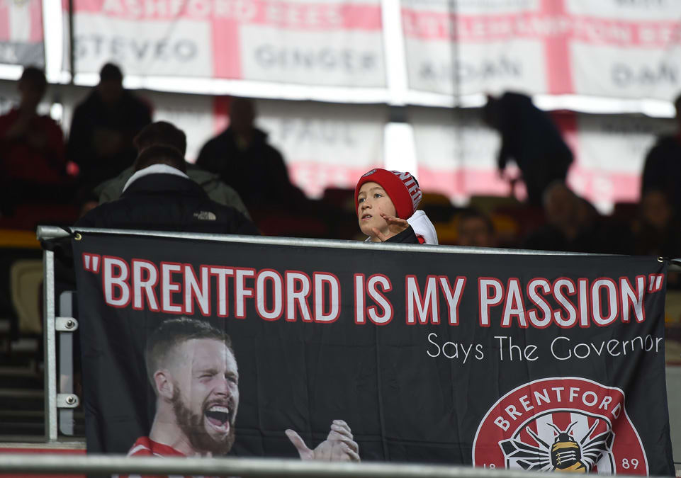 https://www.brentfordfc.com/siteassets/images/football/2021-22/non-match/20220102---villa-fans/20220102-132402-1036.jpg