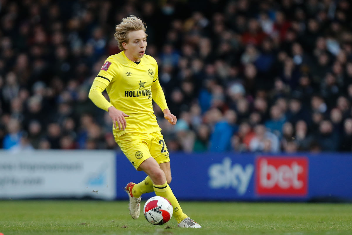 https://www.brentfordfc.com/siteassets/images/football/2021-22/first-team-games/20220108---port-vale/20220108-152540-62.jpg