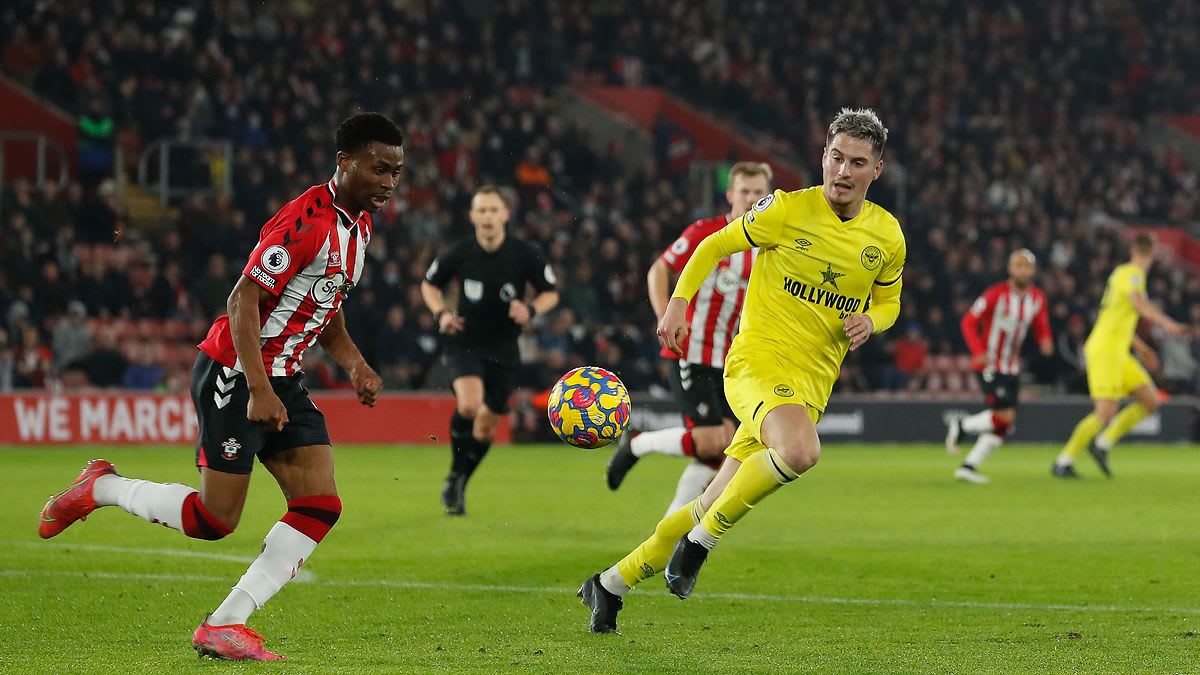https://www.brentfordfc.com/siteassets/images/football/2021-22/first-team-games/20220111---southampton/20220111-200933-60.jpg