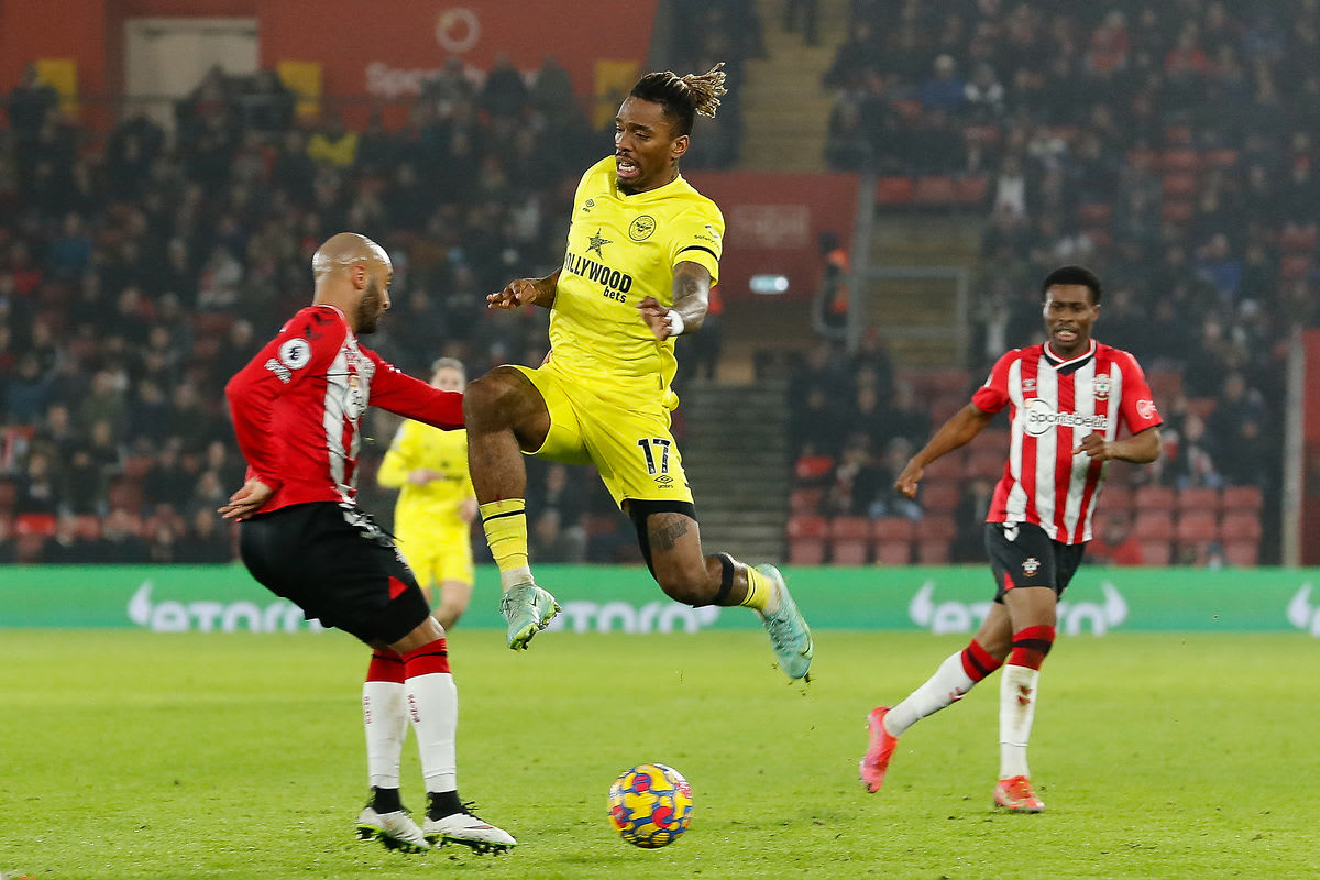 https://www.brentfordfc.com/siteassets/images/football/2021-22/first-team-games/20220111---southampton/20220111-210530-28.jpg