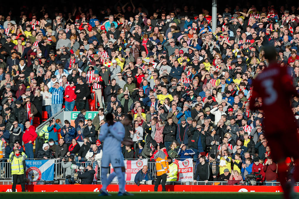 https://www.brentfordfc.com/siteassets/images/football/2021-22/non-match/20220116---liverpool-fans/20220116-135729-0058.jpg