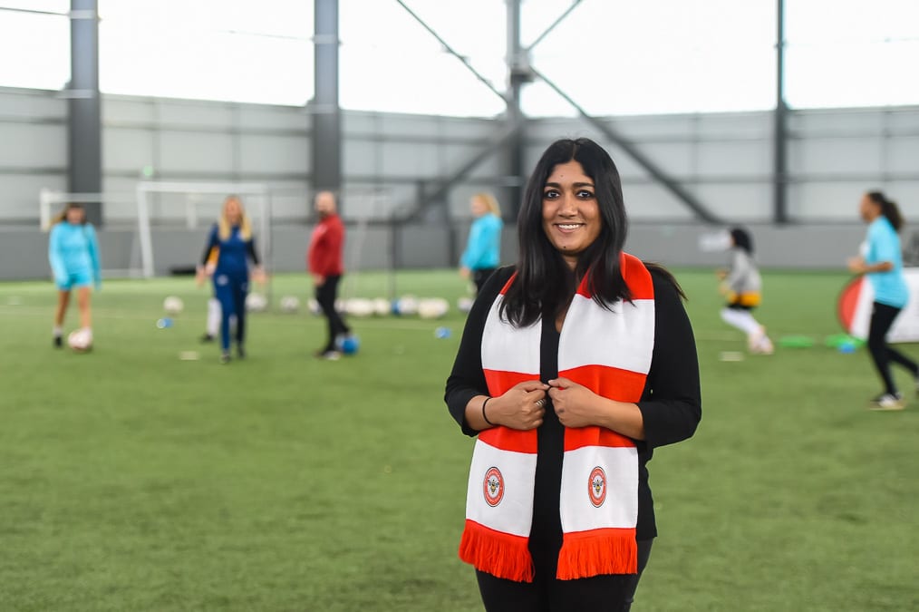 https://www.brentfordfc.com/siteassets/images/football/2021-22/non-match/20220122---afghan-girls/20220122-120717-2029.jpg