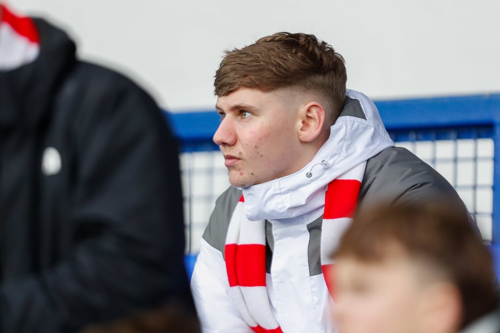 https://www.brentfordfc.com/siteassets/images/football/2021-22/non-match/20220205---everton-fans/20220205-141633-0005.jpg