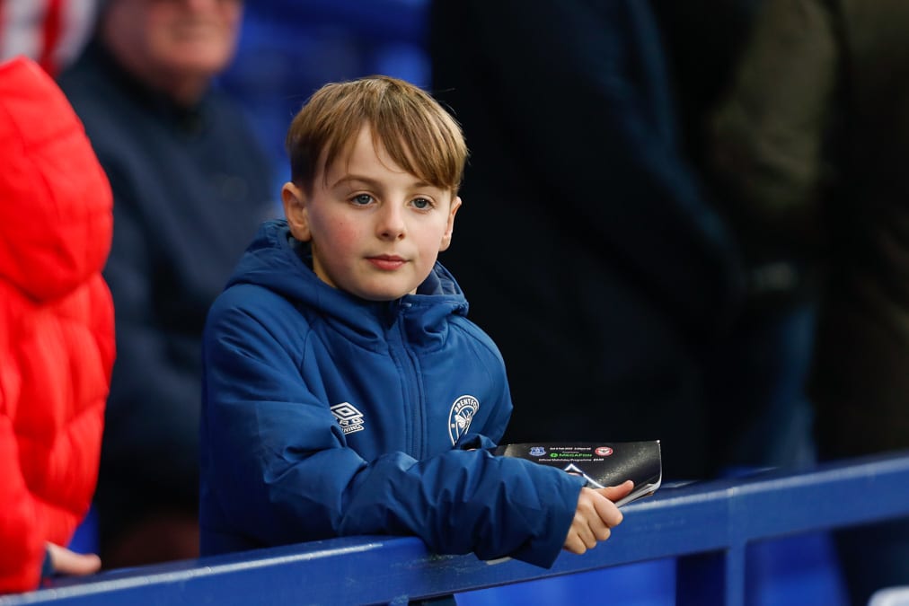 https://www.brentfordfc.com/siteassets/images/football/2021-22/non-match/20220205---everton-fans/20220205-142104-0008.jpg