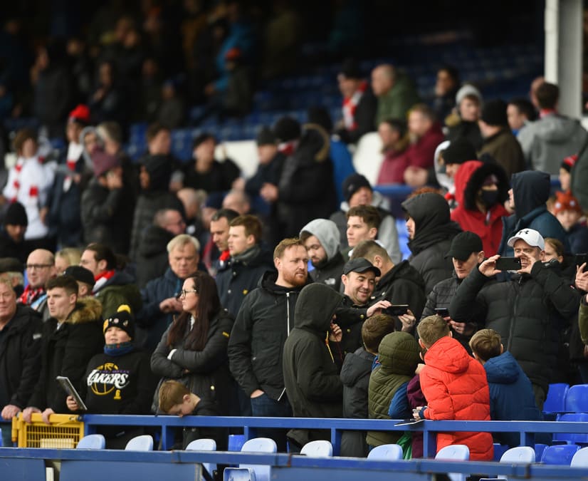 https://www.brentfordfc.com/siteassets/images/football/2021-22/non-match/20220205---everton-fans/20220205-143631-0030.jpg