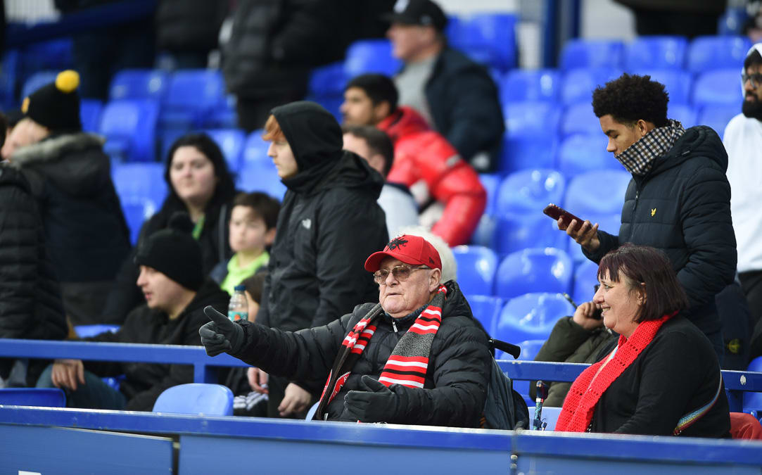 https://www.brentfordfc.com/siteassets/images/football/2021-22/non-match/20220205---everton-fans/20220205-143827-0031.jpg