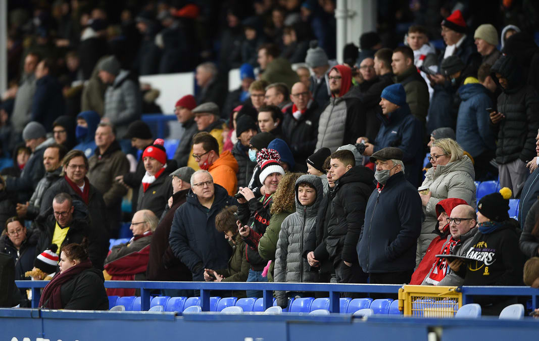https://www.brentfordfc.com/siteassets/images/football/2021-22/non-match/20220205---everton-fans/20220205-143837-0032.jpg