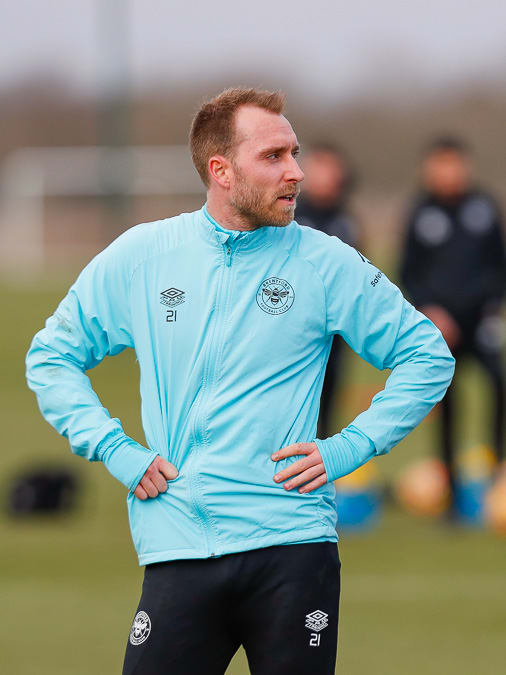 https://www.brentfordfc.com/siteassets/images/football/2021-22/non-match/20220207---eriksen-1st-day/20220207-125714-0168.jpg