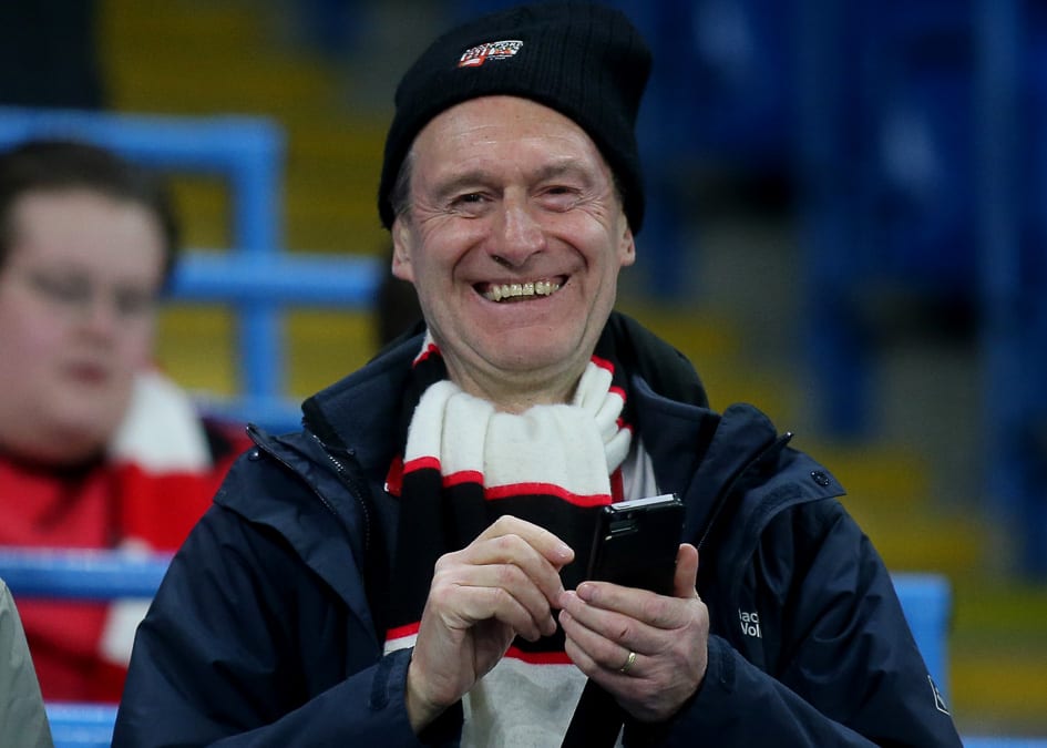 https://www.brentfordfc.com/siteassets/images/football/2021-22/non-match/20220209---man-city-fans/20220209-191515-0031.jpg