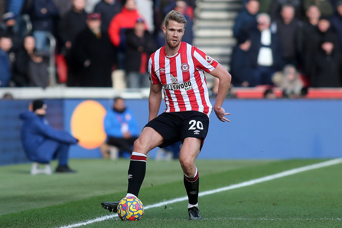 https://www.brentfordfc.com/siteassets/images/football/2021-22/first-team-games/20220212---palace/20220212-153338z.jpg