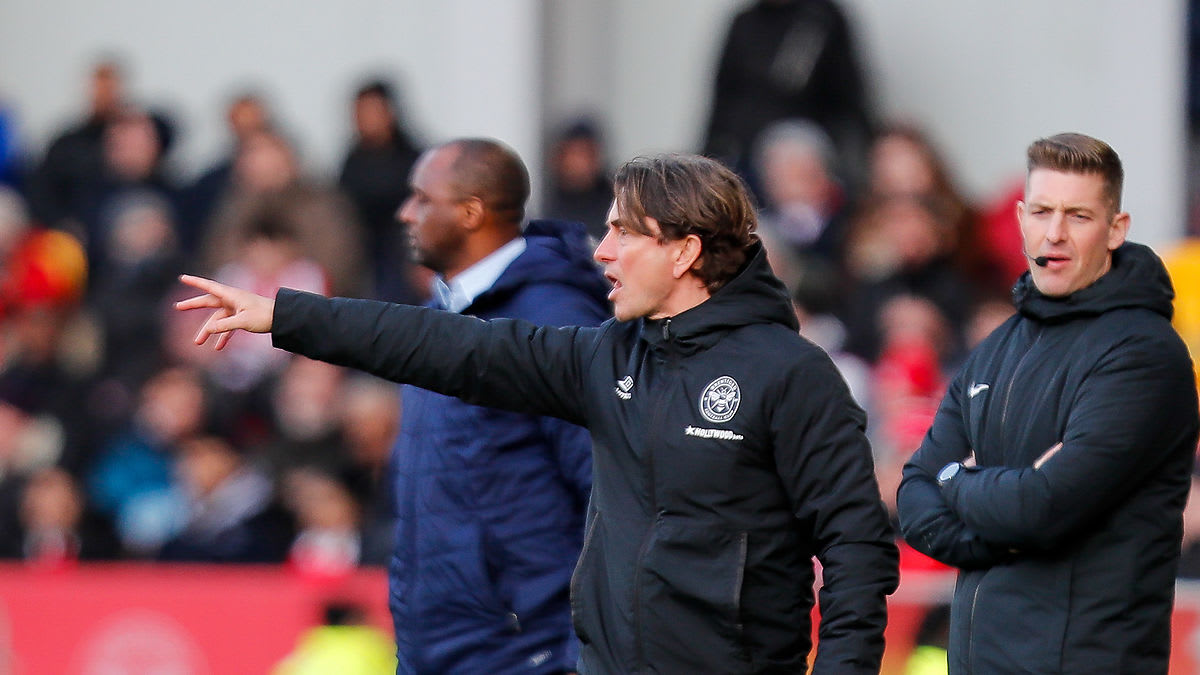https://www.brentfordfc.com/siteassets/images/football/2021-22/first-team-games/20220212---palace/20220212-153535-43.jpg