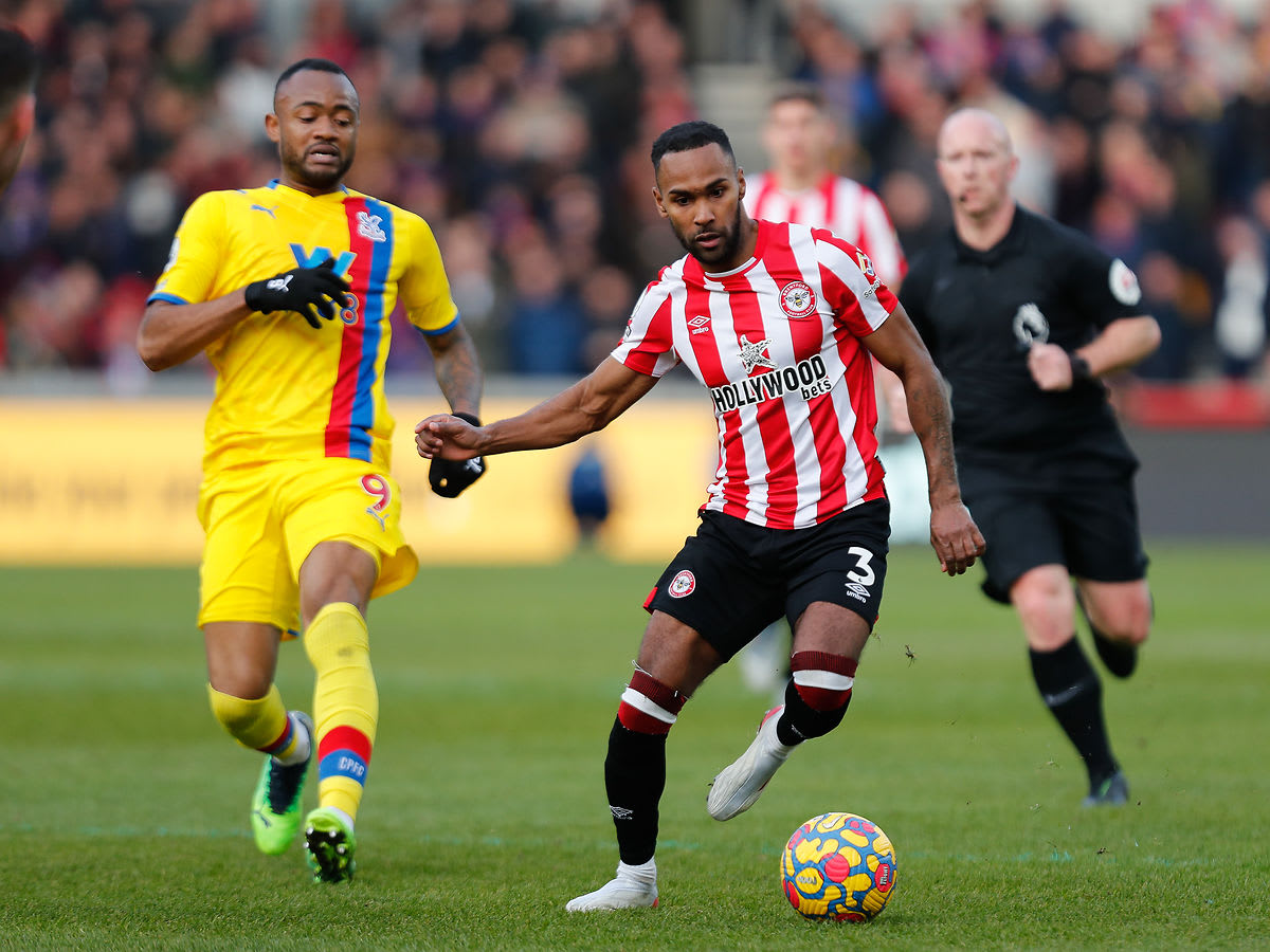 https://www.brentfordfc.com/siteassets/images/football/2021-22/first-team-games/20220212---palace/20220212-154116-35.jpg