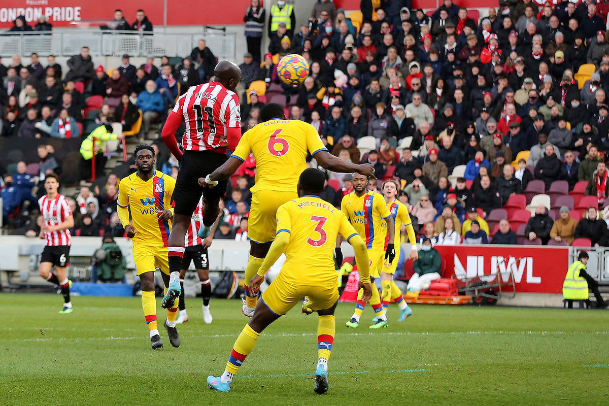 https://www.brentfordfc.com/siteassets/images/football/2021-22/first-team-games/20220212---palace/20220212-154328z.jpg