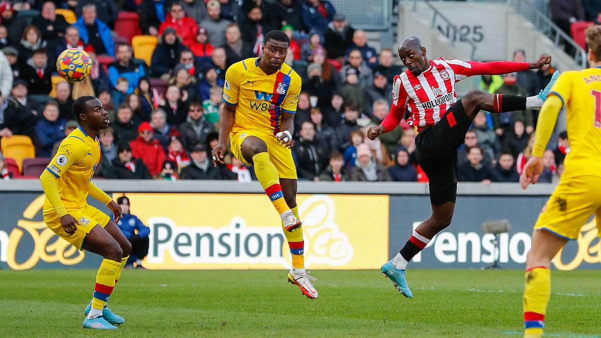 https://www.brentfordfc.com/siteassets/images/football/2021-22/first-team-games/20220212---palace/20220212-154623-80.jpg