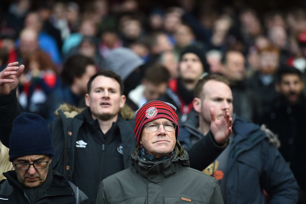 https://www.brentfordfc.com/siteassets/images/football/2021-22/non-match/20220219---arsenal-fans/20220219-145335-0059.jpg