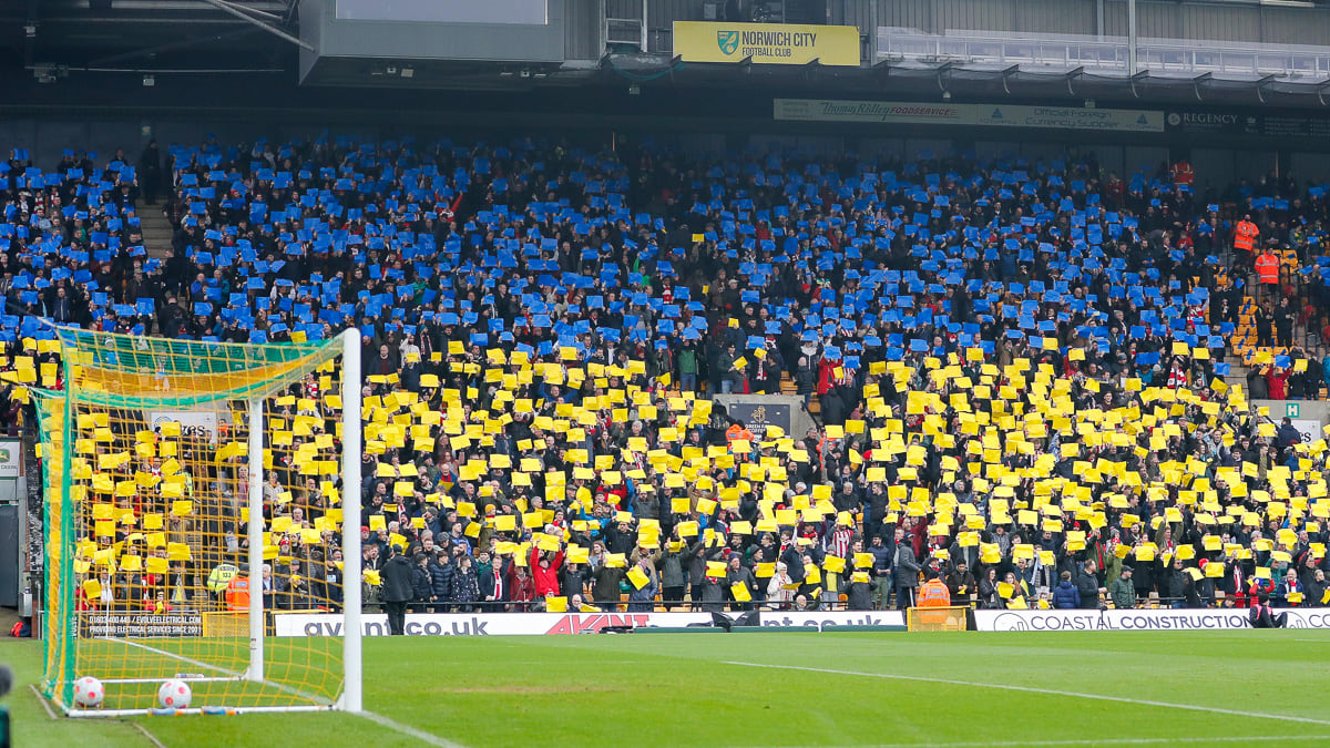 https://www.brentfordfc.com/siteassets/images/football/2021-22/non-match/20220305---norwich-fans/20220305-145356-24634.jpg