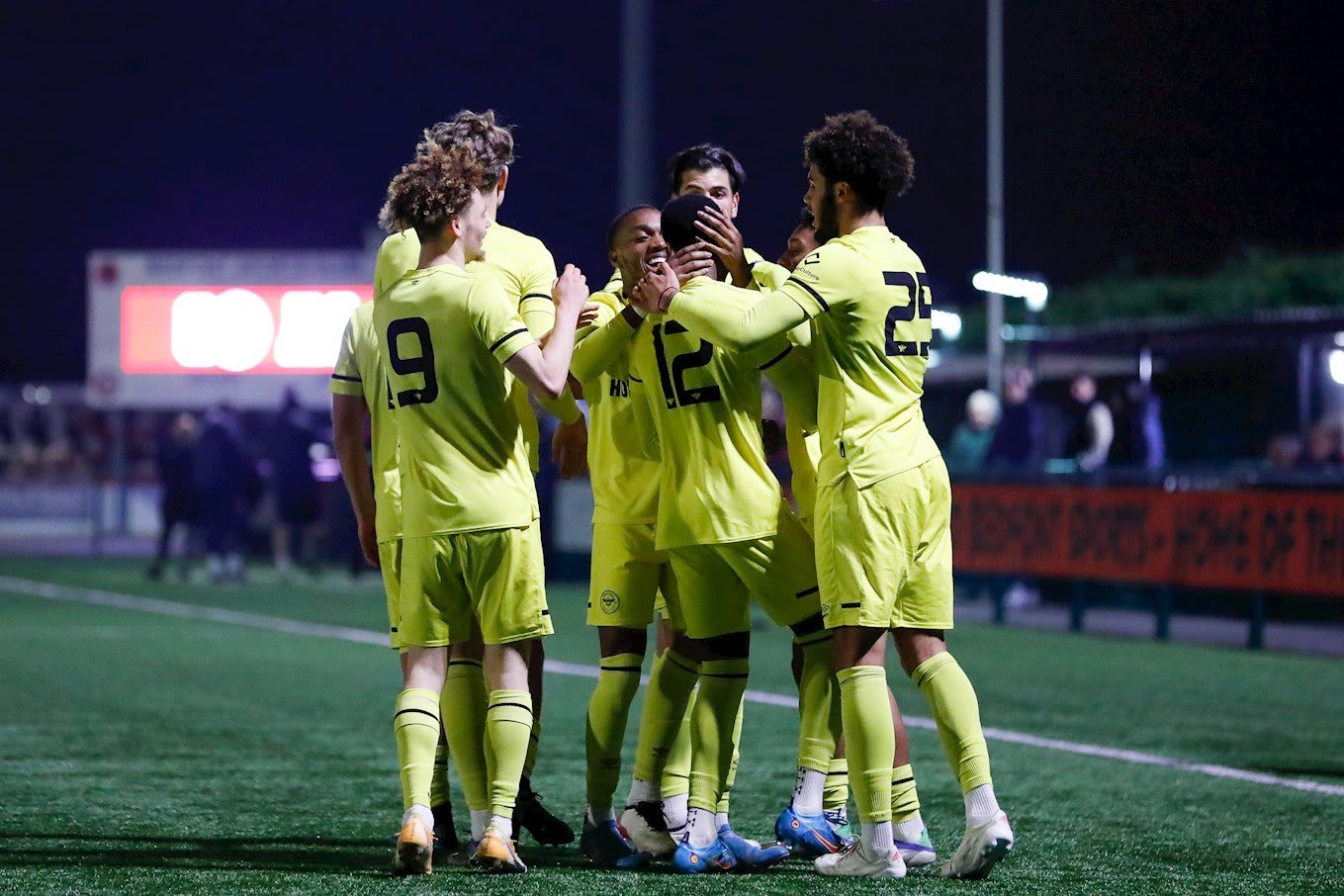 https://www.brentfordfc.com/siteassets/images/football/2021-22/b-team-games/20220308---hampton/20220308-213400-27127.jpg