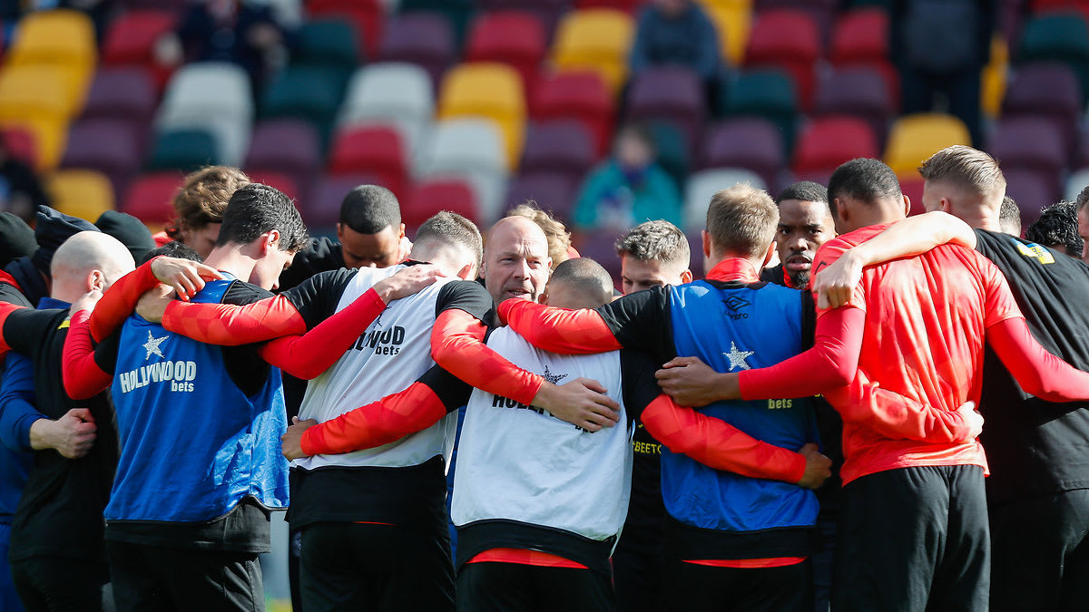 https://www.brentfordfc.com/siteassets/images/football/2021-22/first-team-games/20220312---burnley/20220312-142948-67.jpg