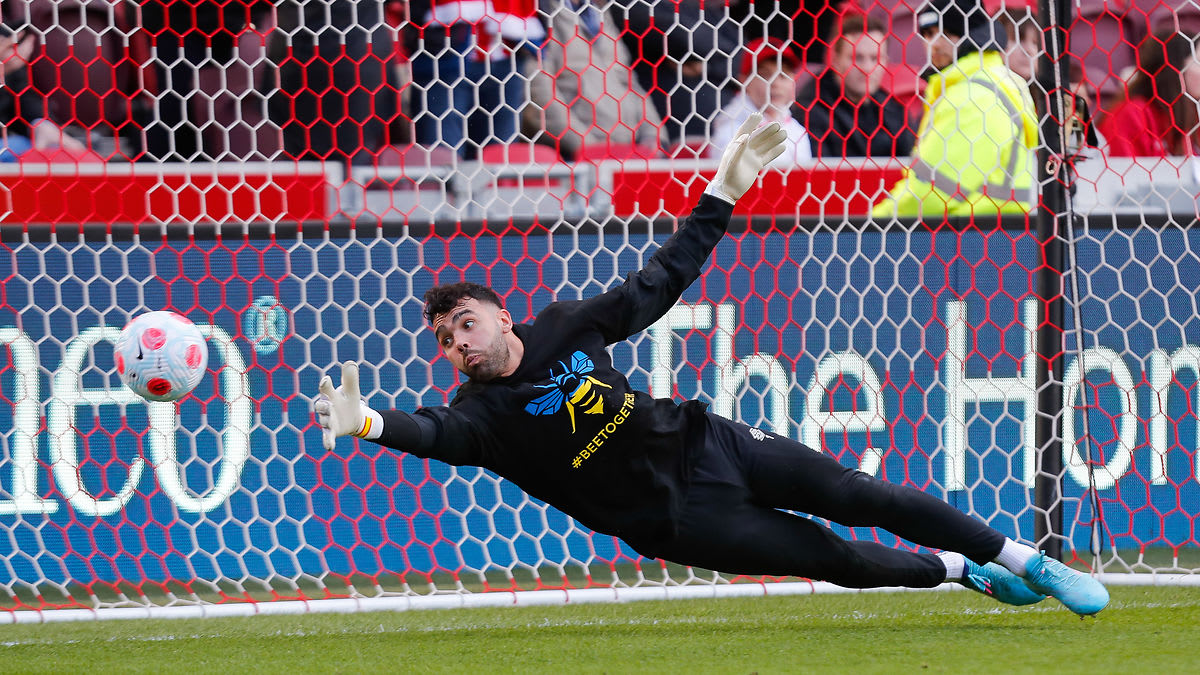 https://www.brentfordfc.com/siteassets/images/football/2021-22/first-team-games/20220312---burnley/20220312-143616-96.jpg