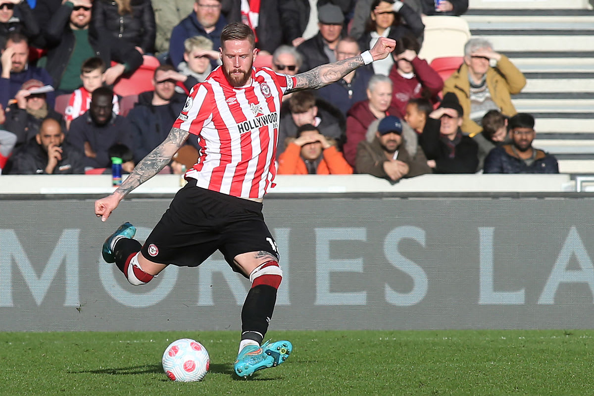 https://www.brentfordfc.com/siteassets/images/football/2021-22/first-team-games/20220312---burnley/20220312-161107z.jpg
