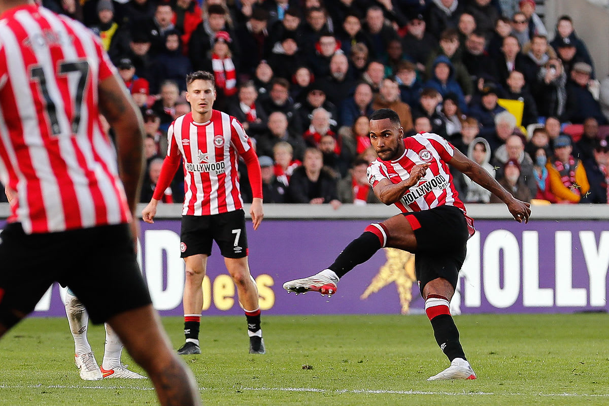 https://www.brentfordfc.com/siteassets/images/football/2021-22/first-team-games/20220312---burnley/20220312-162145-36.jpg