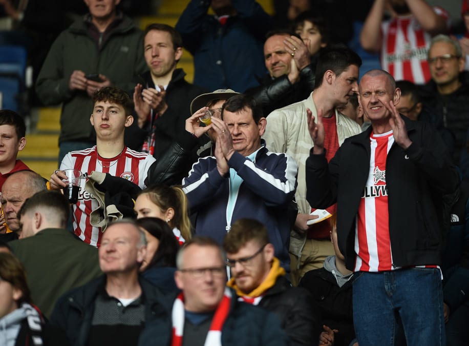 https://www.brentfordfc.com/siteassets/images/football/2021-22/non-match/20220320---leicester-fans/20220320-134433-0036.jpg