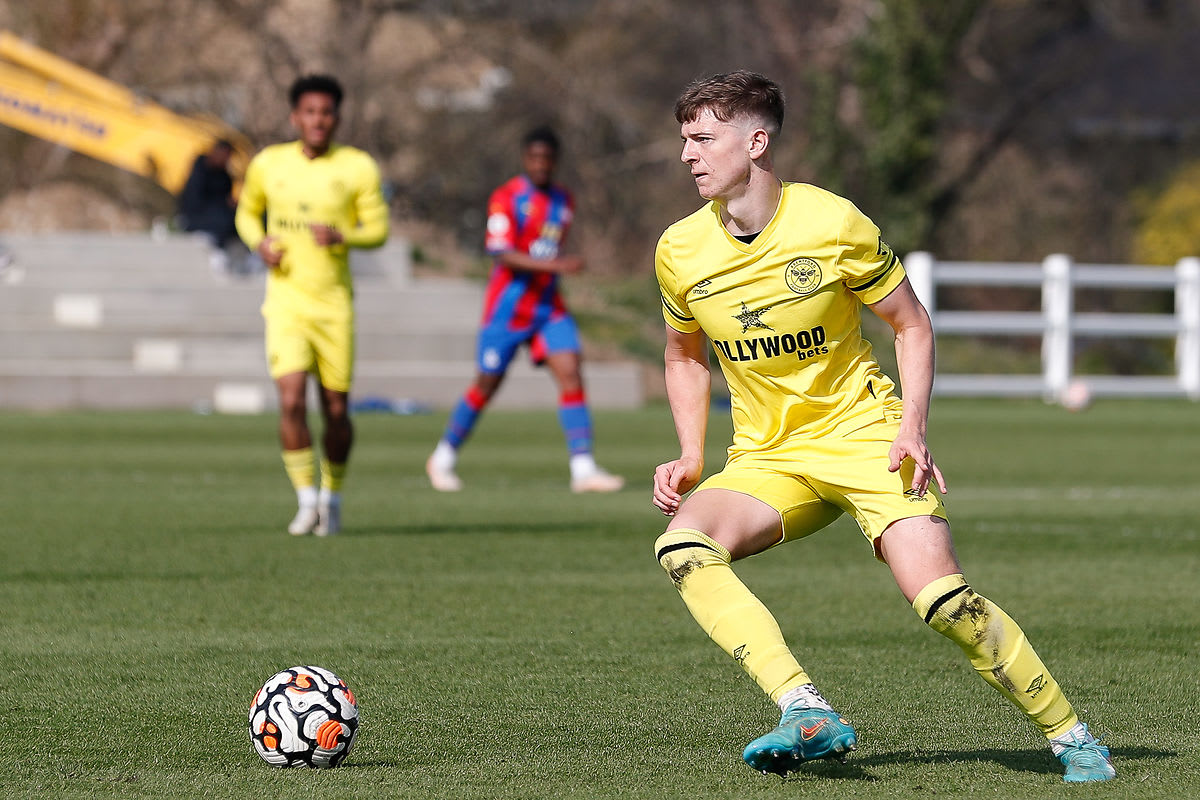 https://www.brentfordfc.com/siteassets/images/football/2021-22/b-team-games/20220325---palace/20220325-135030-38.jpg